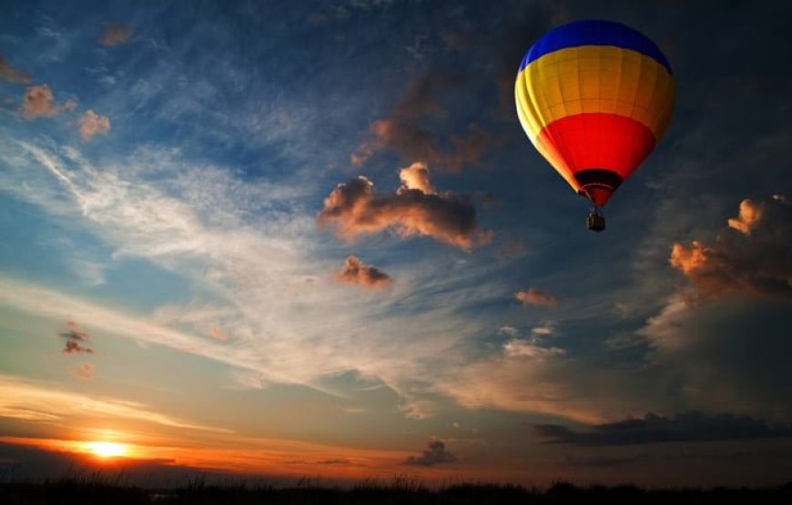 Hot air balloon in Marrakesh