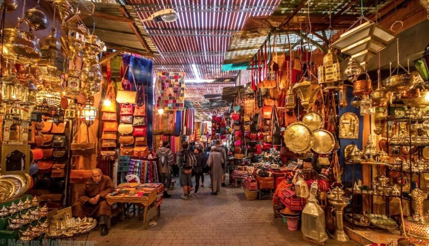 Navigating Morocco’s Markets: A Shopper’s Guide to Souks and Bazaars